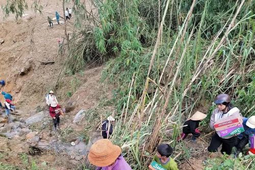 Quảng Ngãi khẩn trương khắc phục hậu quả mưa lũ