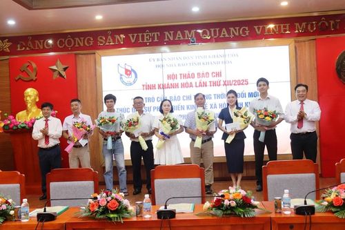 Báo chí góp sức thúc đẩy Khánh Hòa thành phố trực thuộc Trung ương