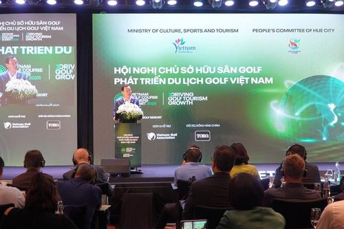 Đẩy mạnh phát triển du lịch golf bền vững