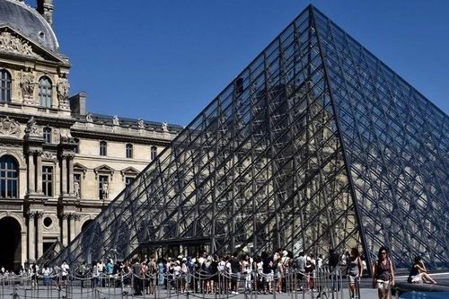 Thông tin mới về vụ trộm tại Bảo tàng Louvre