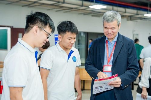 Cuộc thi 'độc - lạ' dành cho sinh viên kĩ thuật