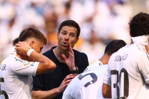 Phòng thay đồ Real bất ổn (và bất mãn), Xabi Alonso có nên lo lắng?