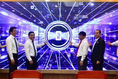 'Hạ tầng mềm' nào giúp Khánh Hòa bứt phá lên thành phố trực thuộc Trung ương?