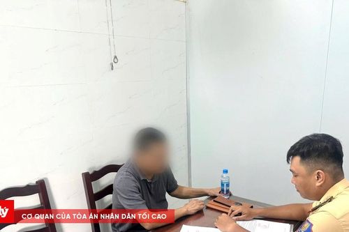 Lái ô tô đi ngược chiều, nam tài xế bị phạt 19 triệu đồng