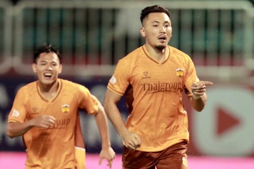 HAGL vs Nam Định: Quân bầu Đức thừa thắng xông lên