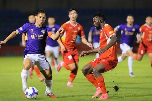 Hà Nội FC trắng tay trên sân Hà Tĩnh