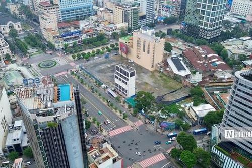 Hàng loạt khu 'đất vàng' hồi sinh