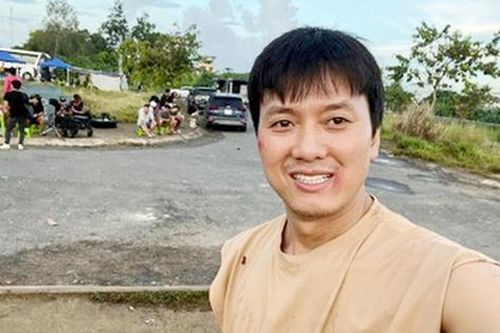 Một nam diễn viên gặp tai nạn giao thông trên đường đi quay