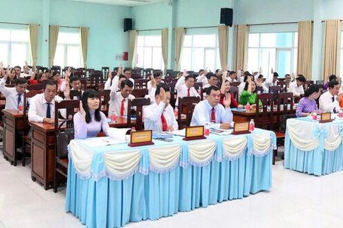 HĐND xã An Châu thông qua 4 nghị quyết tại Kỳ họp thứ tư
