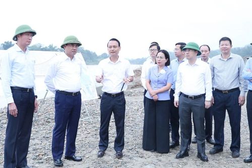 Củng cố cơ sở thực tiễn cho dự án xử lý ngập úng do nước dềnh sông Hồng tại khu vực trung tâm tỉnh
