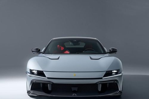 Ferrari 12Cilindri qua tay Novitec: Tinh tế hơn nguyên bản