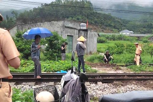 Đẩy nhanh tiến độ xóa lối đi tự mở để hạn chế tai nạn giao thông đường sắt tại Lạng Sơn