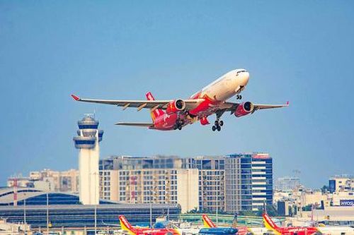 Vietjet tăng trưởng mạnh trong Quý III/2025, chia cổ tức 20% bằng cổ phiếu