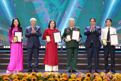Xung kích trên mặt trận đấu tranh, phòng, chống tham nhũng