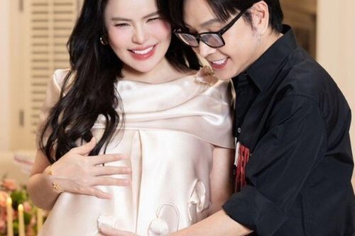 Cùng cảnh 4 con: Jennifer Phạm 'mát tay' bé nào cũng tài giỏi, Phương Lê khoe ái nữ học trường danh giá tại Anh