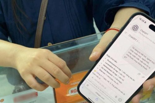 Đơn thuốc ChatGPT 'chữa ho, nghẹt mũi' và lời cảnh báo từ bác sĩ