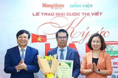 Trao 11 giải cuộc thi viết 'Ký ức Hà Nội' lần thứ IV năm 2025