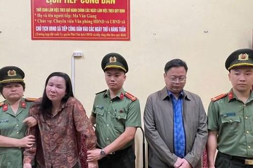 Tuyên Quang: Bắt hai đối tượng khai thác khoáng sản trái phép