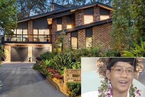 Ngỡ ngàng với biệt thự gần 1.000m² của quán quân Olympia Lê Vũ Hoàng