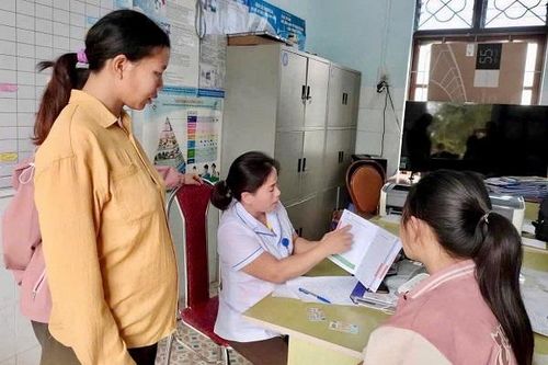 Hành trình từ đẻ tại nhà đến sinh nở tại trạm ở Tuyên Quang