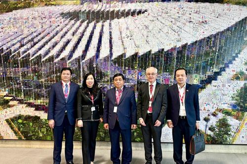 Phó thủ tướng mong Việt Nam thành cứ điểm của AstraZeneca ở Đông Nam Á