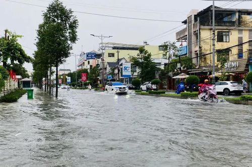 Mưa trắng trời ở Quảng Ngãi, nguy cơ lũ chồng lũ