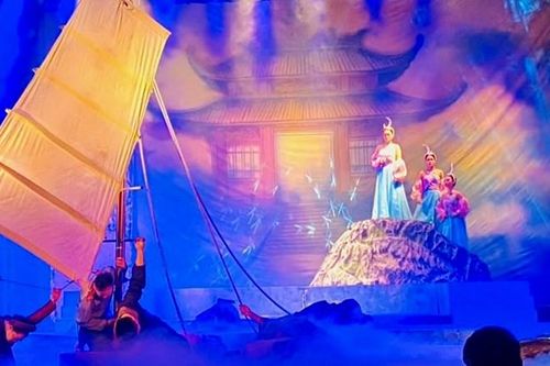 Hơi thở huyền tích trên sân khấu Chèo