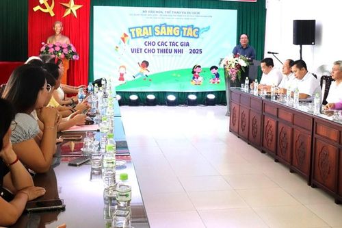 Khai mạc Trại sáng tác viết cho thiếu nhi năm 2025