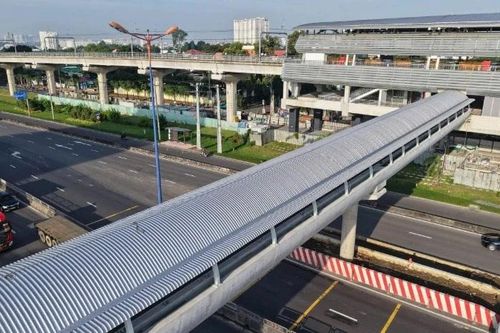 Sẽ có thang máy đưa hành khách lên cầu vượt bộ hành đi Metro Bến Thành-Suối Tiên