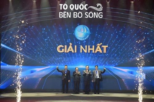 'Tổ quốc bên bờ sóng' - Khi nghệ thuật mang theo thông điệp về tình yêu biển, đảo