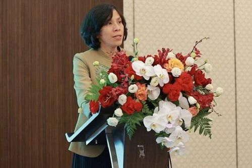 Ứng dụng công nghệ để phát triển cơ sở dữ liệu thương mại số