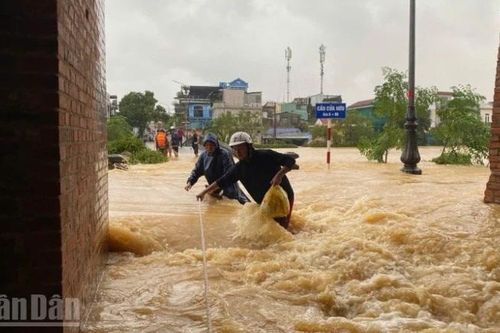 Thành phố Huế tăng cường kiểm soát thông tin về mưa lũ