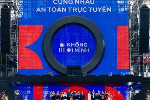 Ngày hội 'Không Một Mình'- Chung tay vì một không gian mạng an toàn cho trẻ em