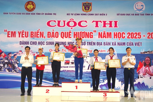 Vùng Cảnh sát biển 2: Sôi nổi cuộc thi 'Em yêu biển, đảo quê hương' tại Quảng Trị