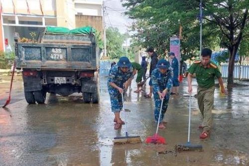 Huy động tổng lực khắc phục hậu quả lũ lụt