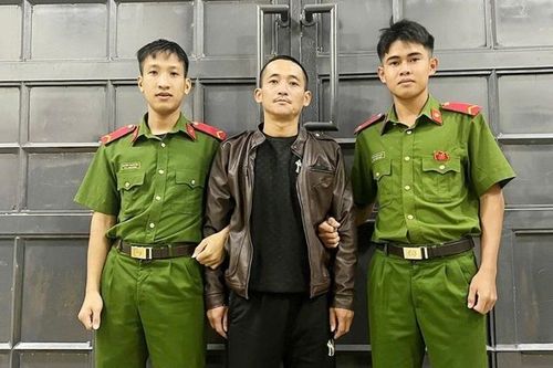 'Con nghiện'… đi hai hàng!