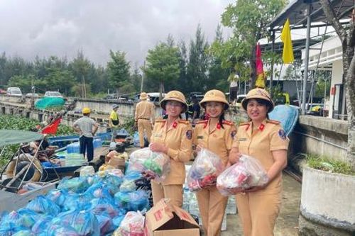 Đà Nẵng chi 200 tỷ đồng khắc phục hậu quả thiên tai, hỗ trợ người dân ổn định cuộc sống