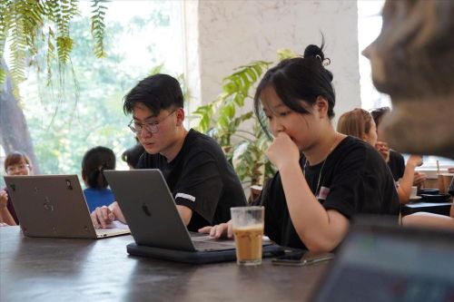 Trào lưu 'tự do trong cuộc sống' của giới trẻ Việt và Trung Quốc