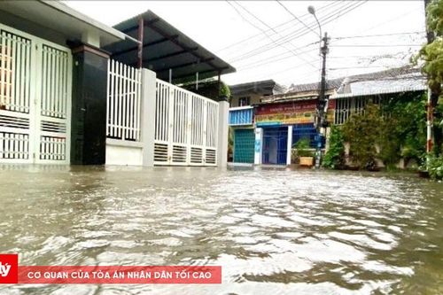 Quảng Ngãi mưa trắng trời, nước sông lại dâng cao