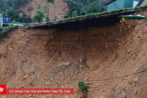 Quốc lộ 46C sạt lở nghiêm trọng do mưa lớn kéo dài