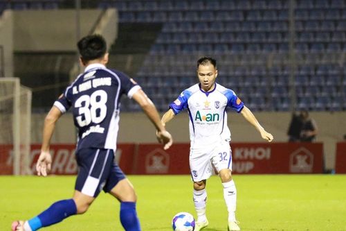 Khắc Ngọc chia sẻ khi Sông Lam Nghệ An đánh rơi chiến thắng ở phút cuối
