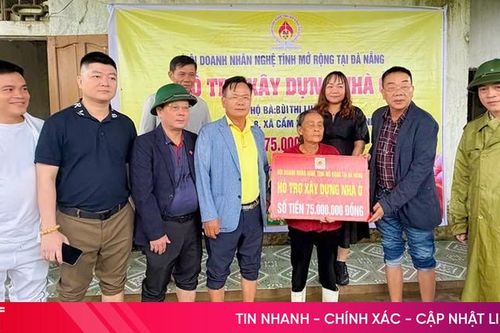 Ấm áp tình đồng hương, tiếp sức người dân Hà Tĩnh vượt khó