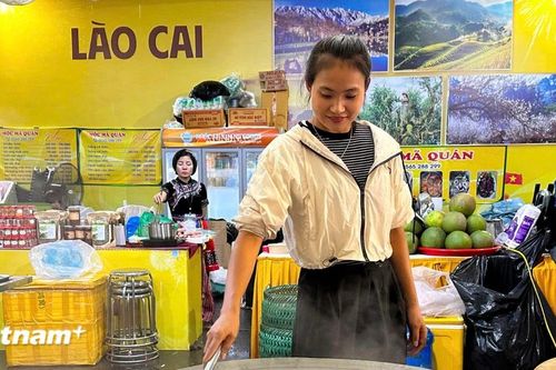 Khám phá ẩm thực đặc sắc của các dân tộc Việt Nam tại Hội chợ mùa Thu