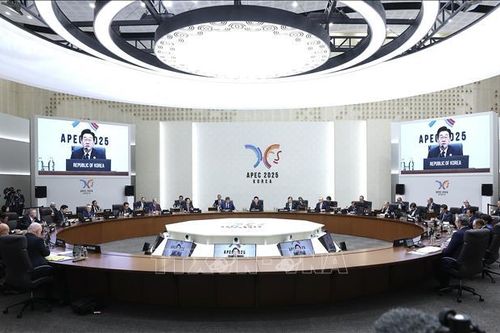 Tuần lễ Cấp cao APEC 2025: Phiên bế mạc với tầm nhìn cho kỷ nguyên AI và thách thức dân số