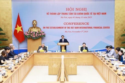 Phải đưa Trung tâm tài chính quốc tế tại Việt Nam vào hoạt động trong tháng 11/2025