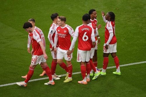Đối mặt thử thách đầy cam go, Arsenal được dự đoán sẽ giành chiến thắng 2-0