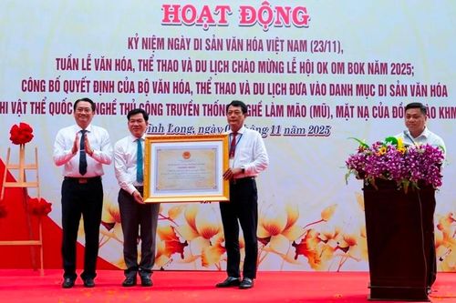 Nghề làm mão, mặt nạ của đồng bào Khmer được công nhận di sản quốc gia