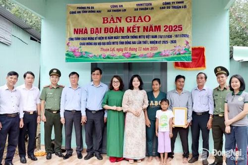 Ấp Thuận Bình sôi nổi tổ chức Ngày hội Đại đoàn kết toàn dân tộc
