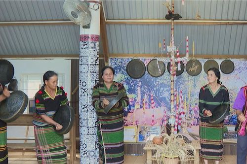 Âm vang cồng chiêng, giữ hồn văn hóa giữa đại ngàn