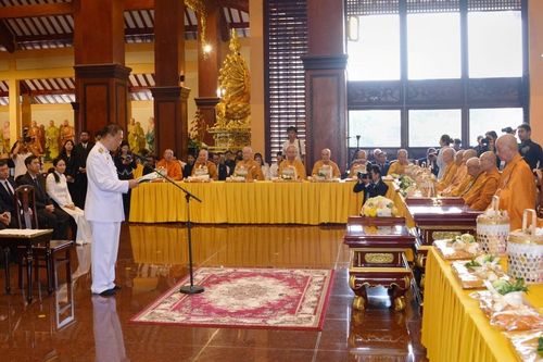 Lễ dâng y Kathina Hoàng gia Thái Lan lên Đức Pháp chủ và chư vị giáo phẩm Giáo hội Phật giáo Việt Nam